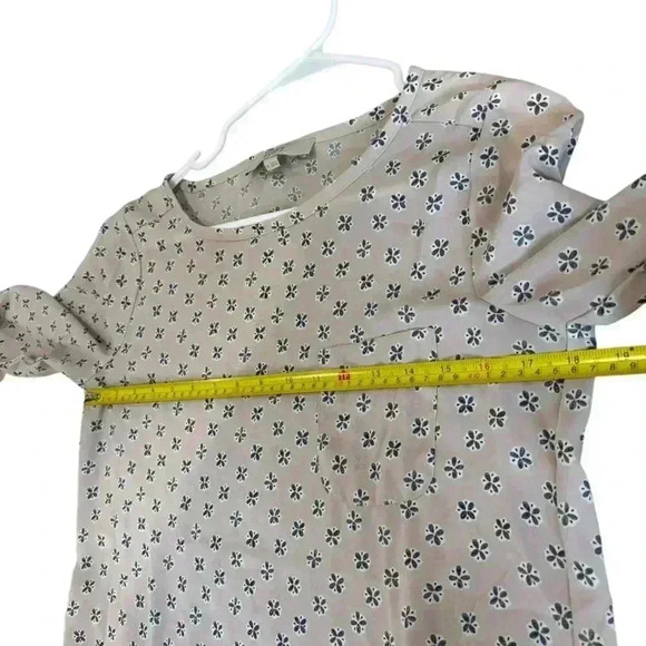 LOFT Nude/Blush Black Print Patterned Blouse Ann Taylor XS Workwear office - Picture 7 of 8